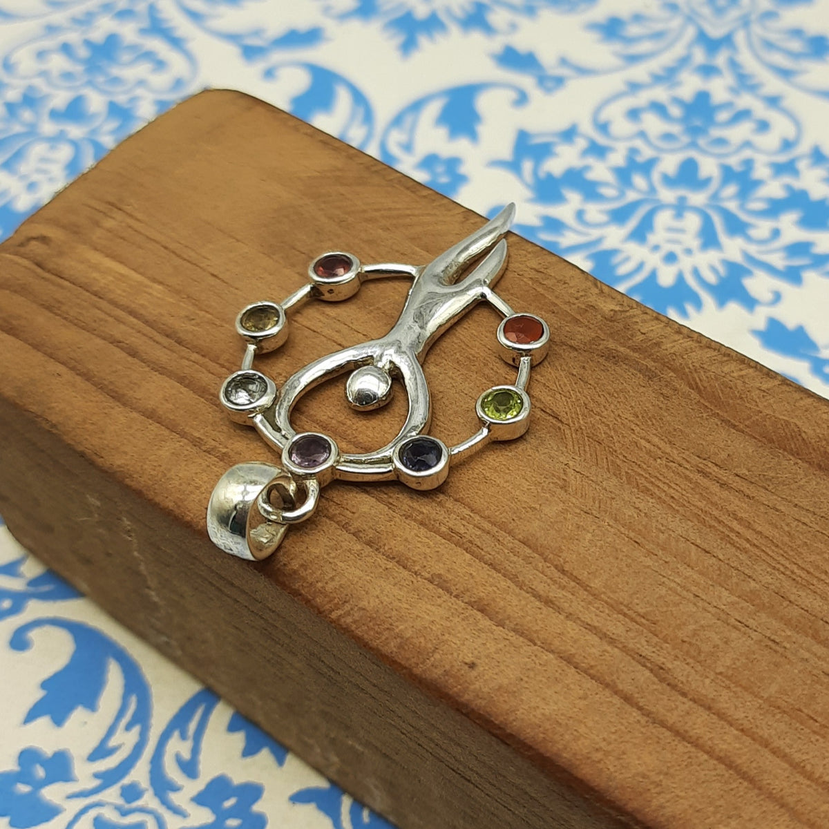7 Chakra Healing Pendant in 925 Sterling Silver – Balancing Energy Yoga Jewelry for Mind, Body & Spirit