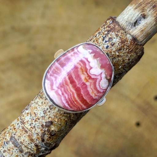 925 Sterling Silver Oval Shape Rhodochrosite Gemstone Ring