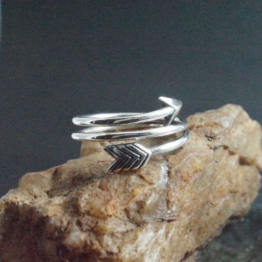 925 Sterling Silver Handmade Arrow Design Fine Stacking Bohemian Ring