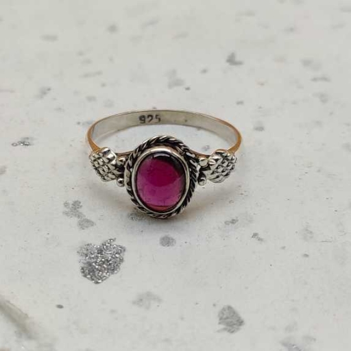 Cabochon Natural Garnet Gemstone 925 Sterling Silver Ring