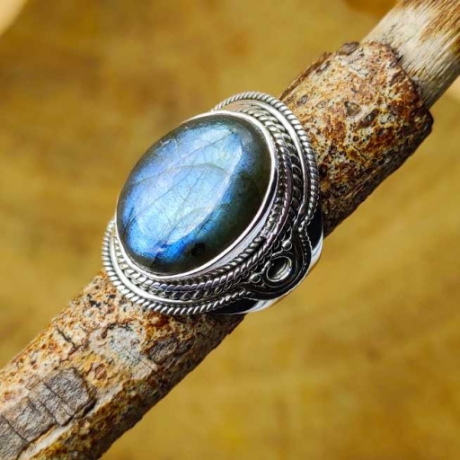 925 Sterling Silver Bohemian Party Wear Full Flash Labradorite Ring