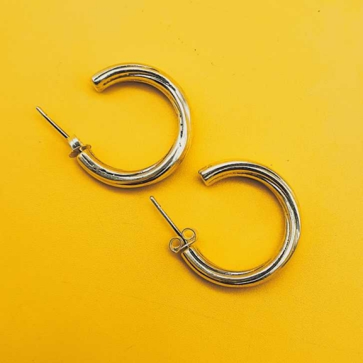 925 Sterling Silver Twisted Wire Design Stud Hoop Earring