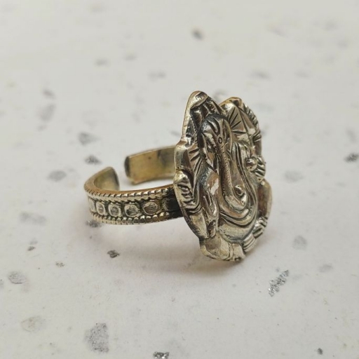 925 Sterling Vintage Oxidized Silver  Lord Ganesh Face Silver Band Ring