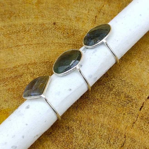 925 Sterling Silver Labradorite Gemstone Simple Handmade Bezel Ring