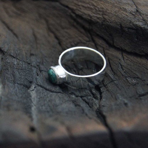 Round Shape Malachite Gemstone 925 Sterling Silver Bohemian Ring