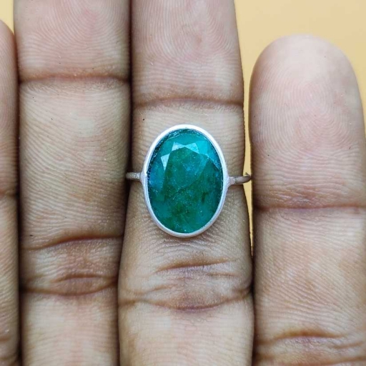 Faceted Emerald Gemstone 925 Sterling Silver Handmade Ring