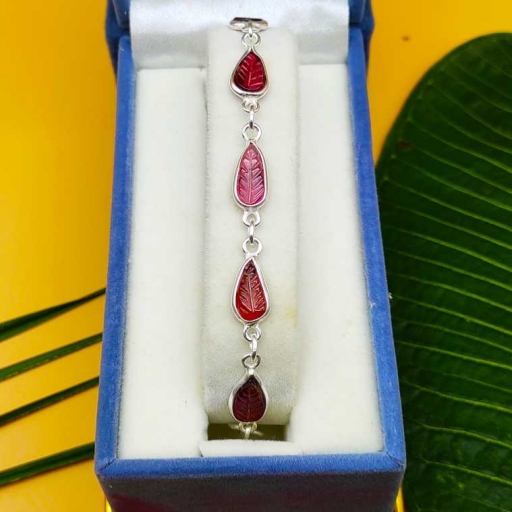925 Sterling Silver Handmade Bohemian Party Wear Red Garnet Carving Gemstone Bracelet