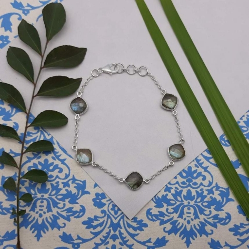 925 Sterling Silver Labradorite Gemstone Fine Chain Bracelet