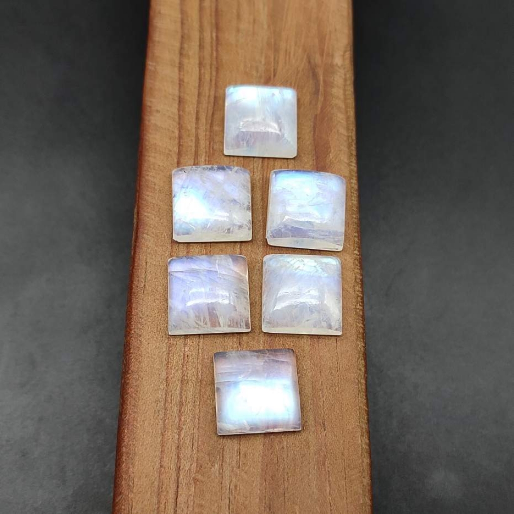 AAA+ Fire Quality 5mm Square Shape Calibrated Rainbow Moonstone Cabs Lot Of 25 pcs