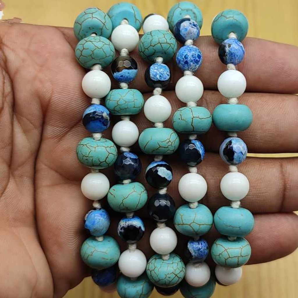 Natural Turquoise And Howlite Gemstone Handknotted 108 Beads Rainbow Healing  Japa Mala