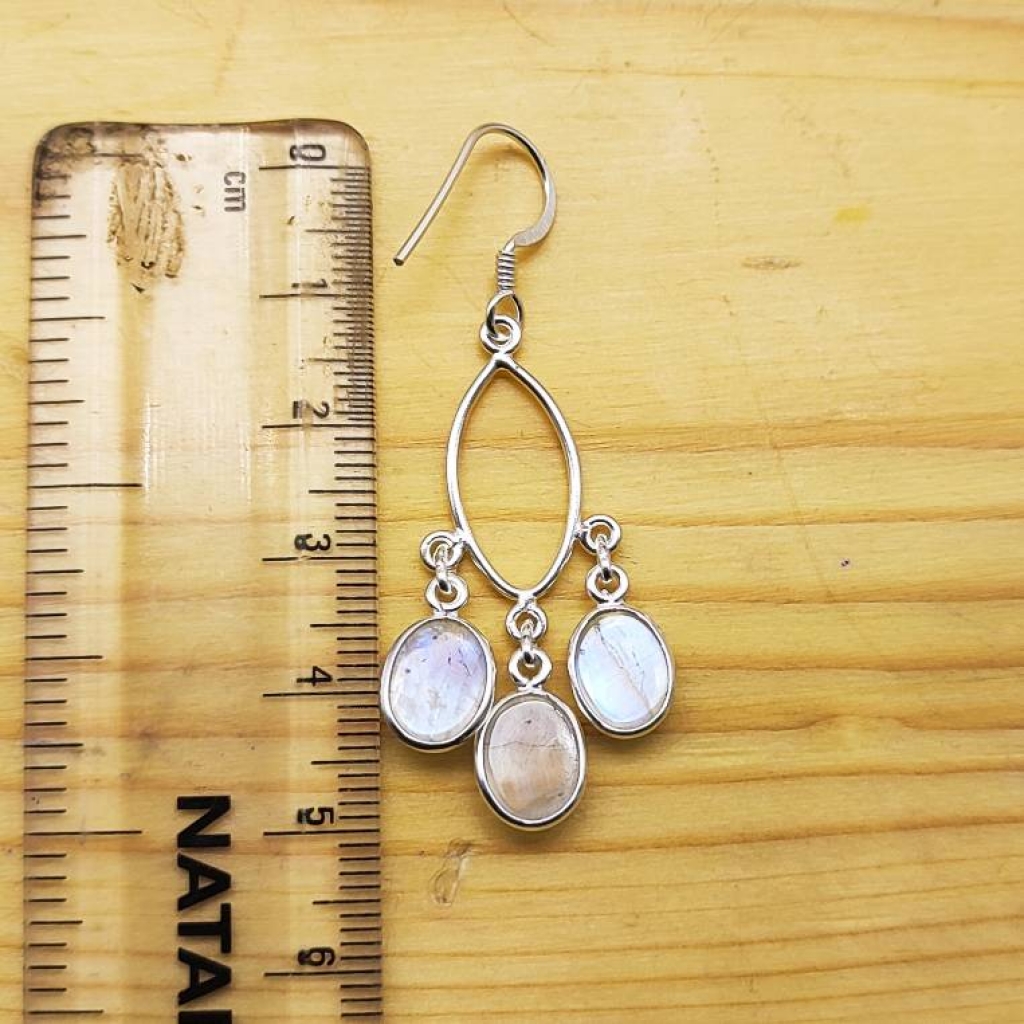 925 Sterling Silver White Moonstone Round Shape Gemstone Earring Jewelry