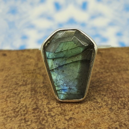 925 Sterling Silver Faceted Flashy Labradorite Handmade Coffin Ring