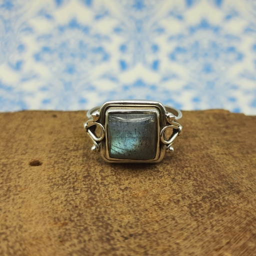 Full Flash Authentic Labradorite Handmade Bohemian Ring With 925 Sterling Silver