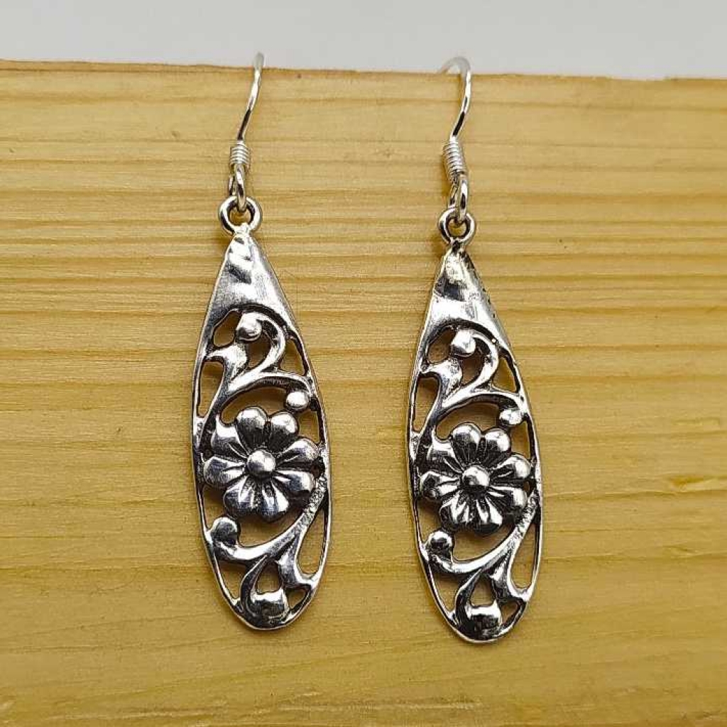 925 Sterling Silver Flower Dangler Unique Earring Jewelry